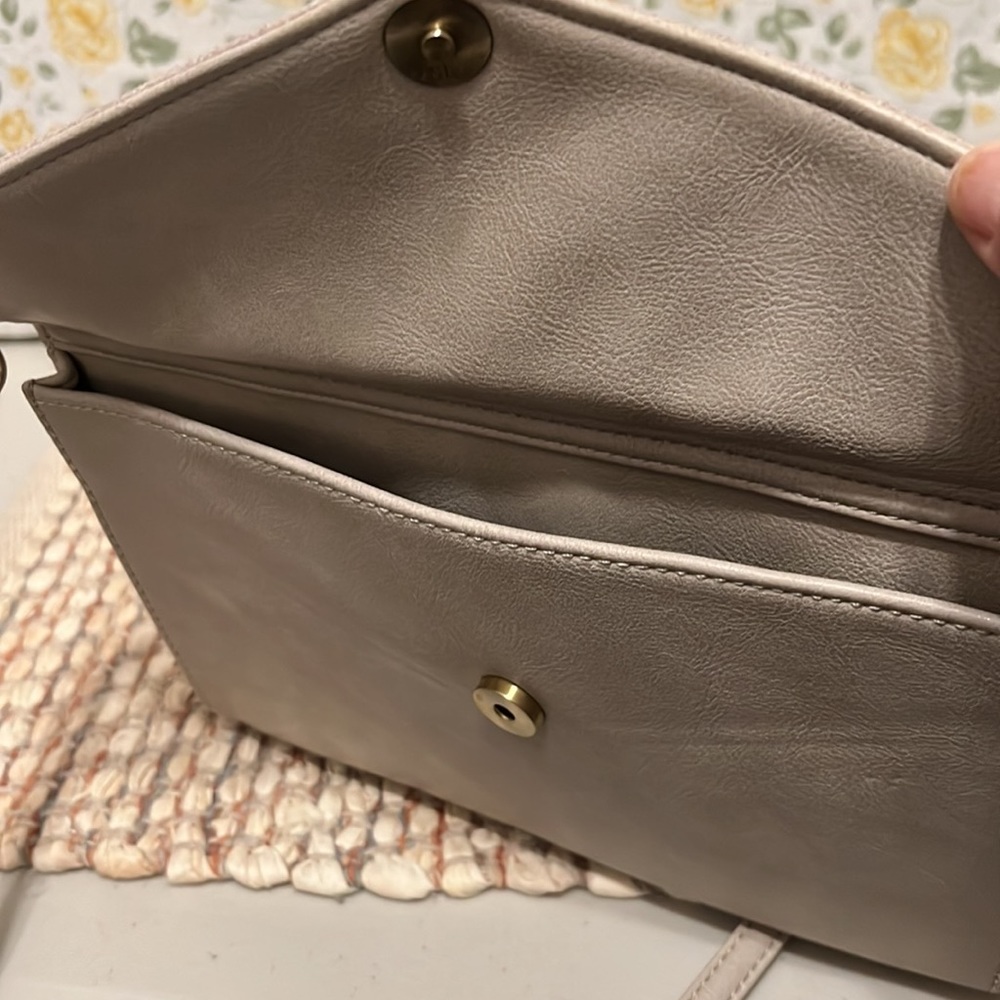 Street Level Handbag - Picture 9 of 11